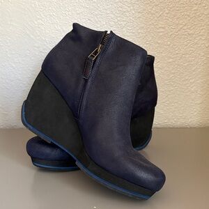 Camper Dark Blue Wedge Ankle Boots